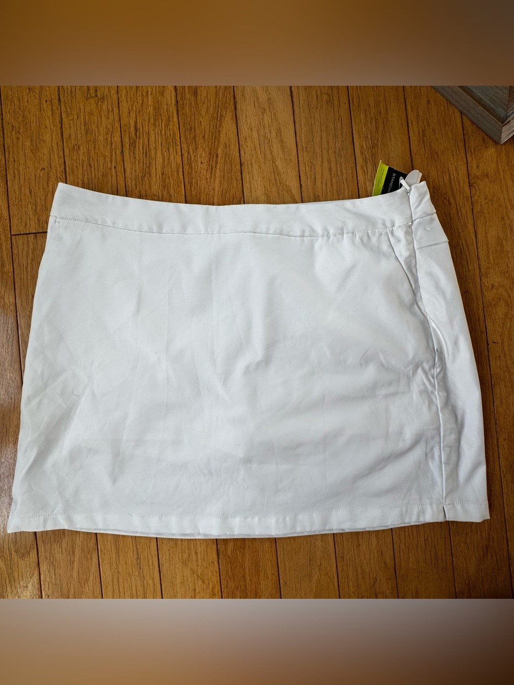 Nike Dri Fit White Tennis Skort Golf Athleisure NWT Size 14